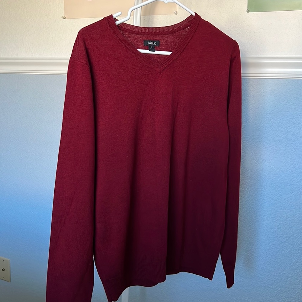 vintage red vneck sweater